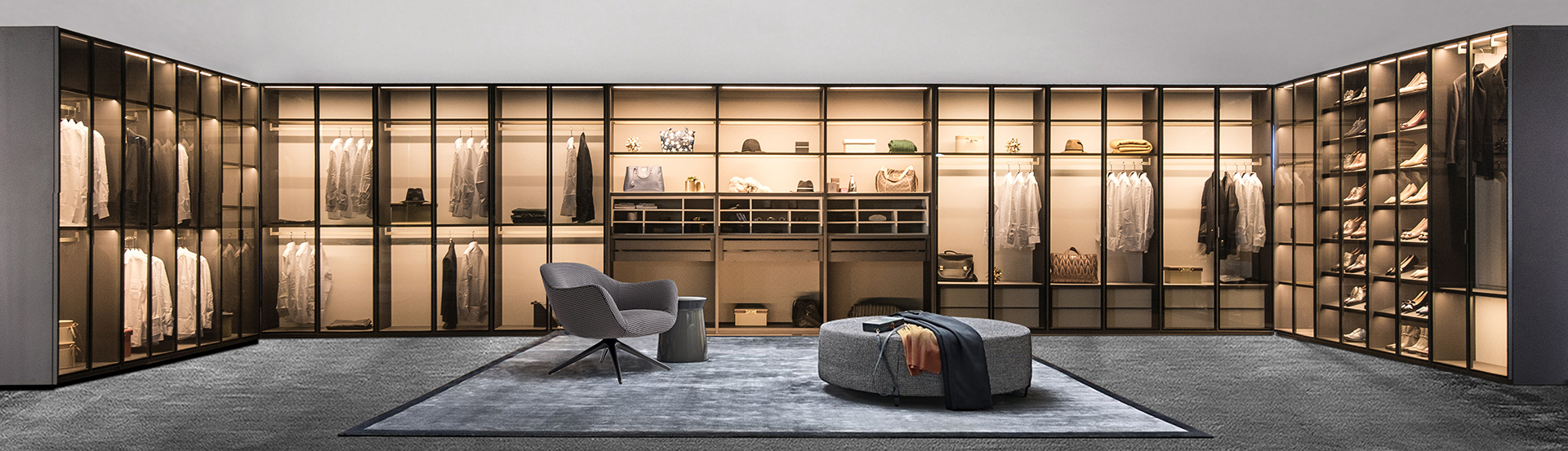 Walk-in Closet 步入式衣帽间